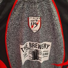 IT Sligo GAA Gaelic Football Jersey (Adult Small) FREE POST