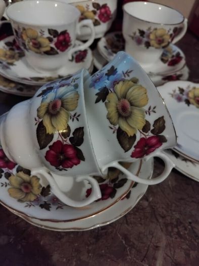 21piece ARKLOW vintage bone china tea set