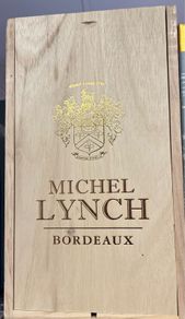 Wine wooden empty gift box