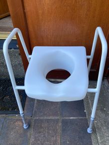 toilet set
