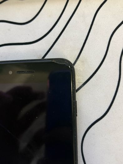 Apple iPhone 7 Phone - For Parts or Repair