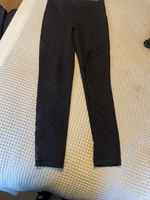 Lululemon leggins black mesh size 8-10