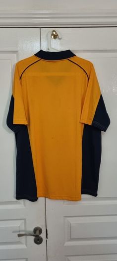 Liverpool Adult Retro 00-01 Away Shirt 2XL XXL XXLarge