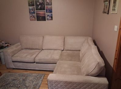 Left-hand facing couch