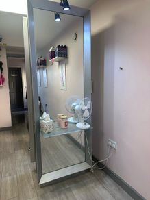 Hair Station