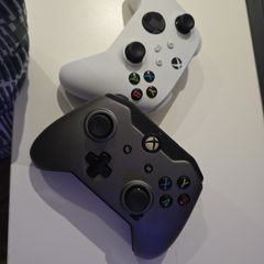 Xbox + Windows Controllers (Buy one take PDP Controller free)