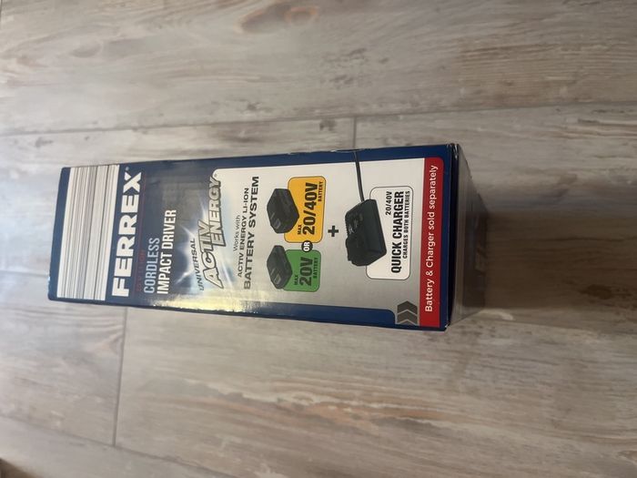 Cordless impact driver