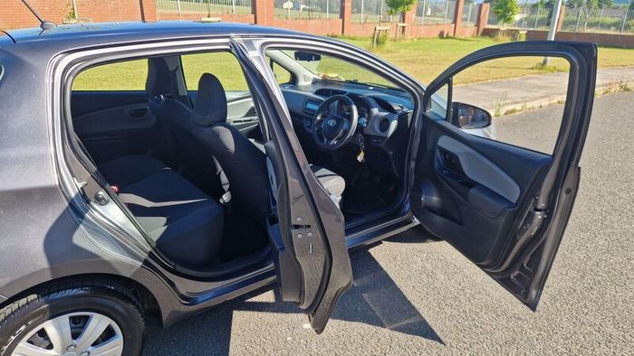 2015 Toyota Yaris 1ltr petrol tax and new nct