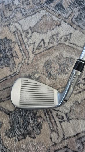 Taylormade Stealth Irons + Stealth DHY Hybrid (7 clubs)
