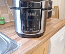 pressure cooker
