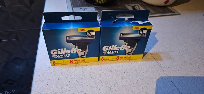 Gilette Mach 3 turbo blades x16