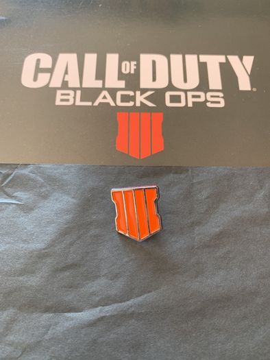 Call of Duty Pin