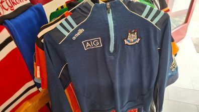 Dublin GAA O'Neills Gaelic Football Half Zip Jersey (Youths 9-10 Years) FREE POST