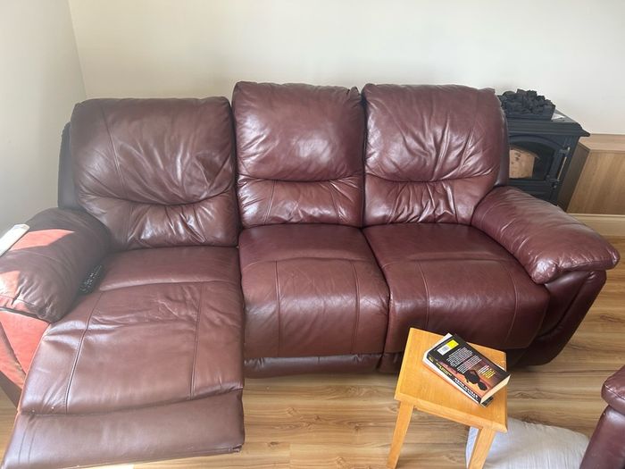 Sofa and 2 reclining armchairs 3+1+1