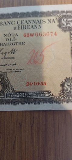 Irish 5pound Lady Lavery banknote dated 24 10 1955.