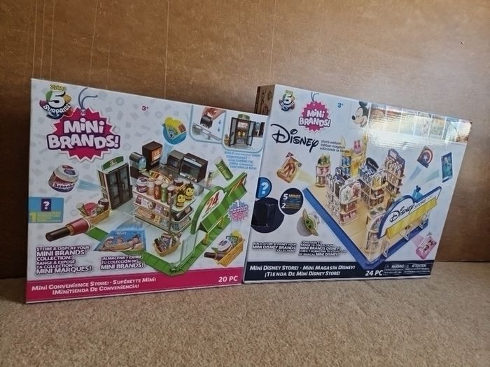 Mini Brands