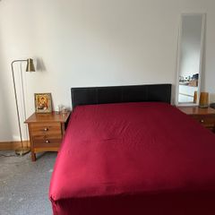 Double bed for sale, faux leather headboard. Collection from Charleville. 140x190 sm.