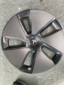 Tesla Wheel trim