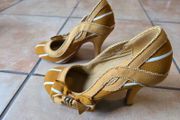 Ruby Shoo Mustard Yellow Vintage-Style Heels EU 36 UK 3