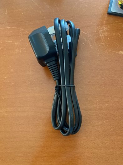 Universal figure 8 Power cable