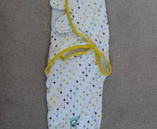 baby swaddle