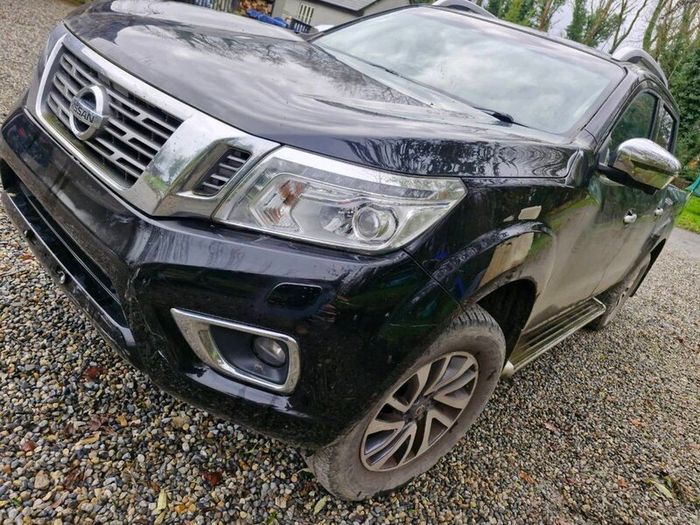 Nissan navara