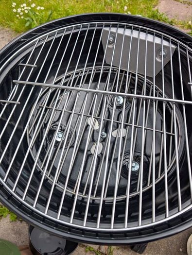 Weber Compact 47cm Charcoal BBQ