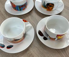 Graham Knuttel cups and saucers x 4