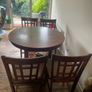 Extendable table and 4 chairs Image 3