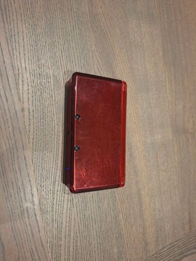 Nintendo 3DS Metalic Red