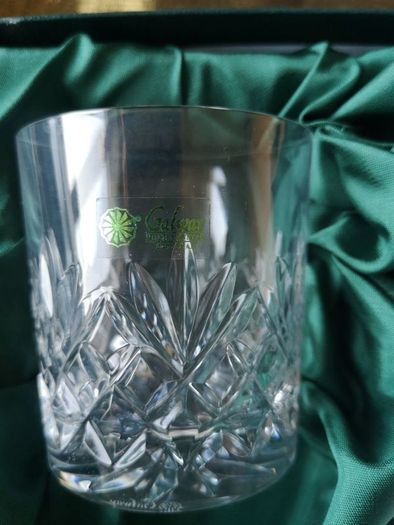 Galway Crystal 24% Lead Crystal Decanter And 4 Whiskey Glasses