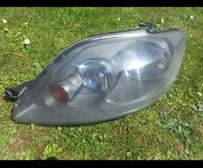 Golf plus headlight