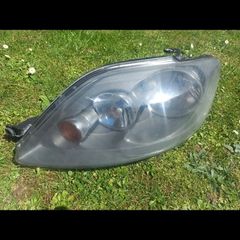 Golf plus headlight