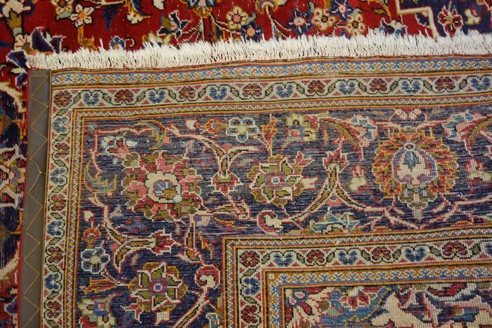 P.ersian Keshan Rug 3.50 x 2.44m (PK)