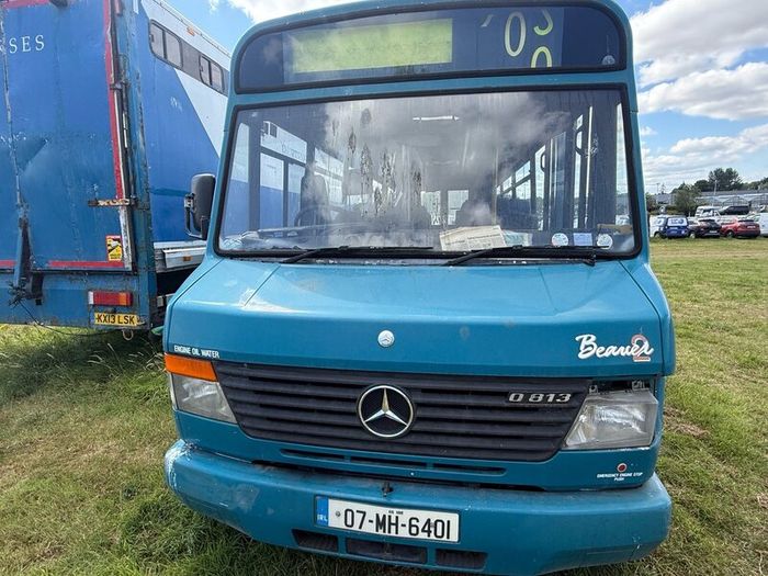 Mercedes 0813