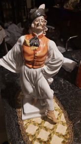 Gorgeous antique HEREND statue