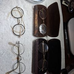Antique reading spectacles 2 gold filled,2 tortoise shell rims.