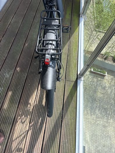 Reid x3 hybrid bike