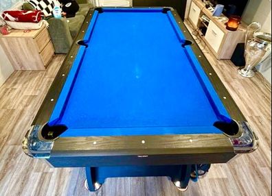 7ft Pool Table w/ Extras