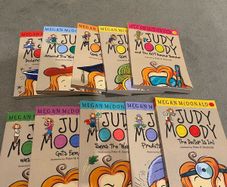 Set of 10 Judy Moody books