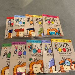 Set of 10 Judy Moody books