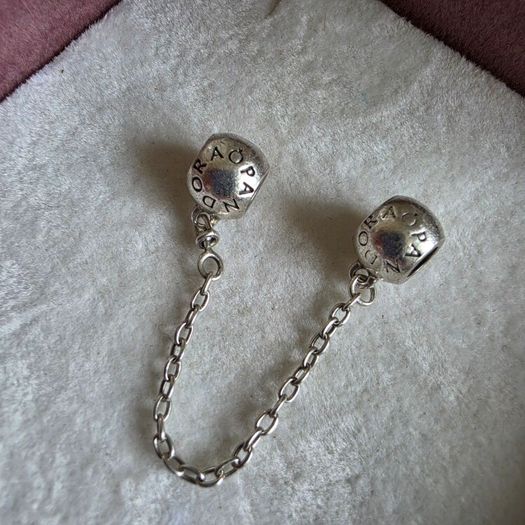 Pandora logo safety chain in good condition,hallmarked