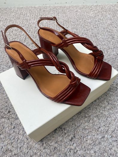 Sezane leather heels