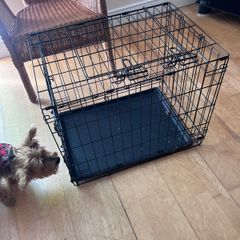 Free Foldable Dog/Cat Crate  Small/Medium