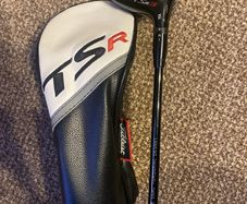 Titleist TSR3.   3 Wood