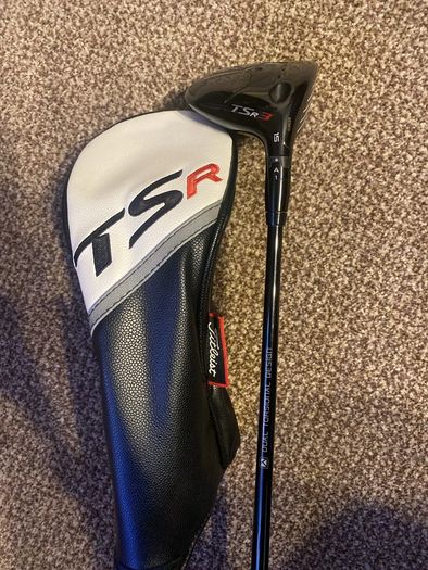 Titleist TSR3.   3 Wood