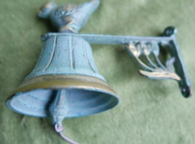 CAST IRON Wall Mount Hummingbird Welcome Bell Rustic Farm/Garden/Patio Door Decor