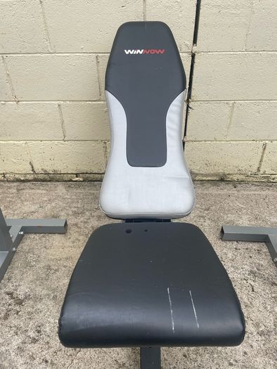 Full set of weights and 20kg Olympic bar