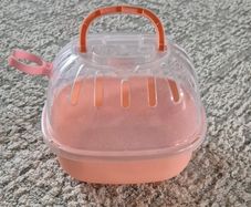 Hamster travel carrier