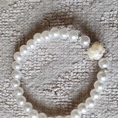 New - A Childs Pearl Effect Bracelet - #
